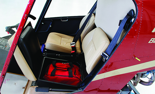 r22_under_the_seat_storage_1.jpg