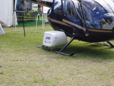 R44-3.JPG