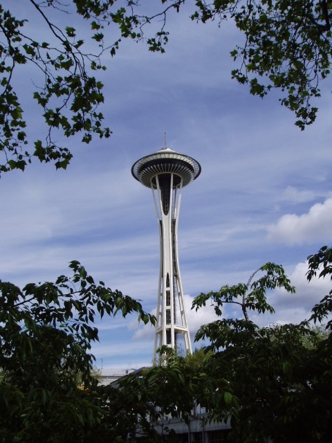 SpaceNeedleFromBelowsmall.JPG