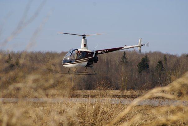 Robinson R-22