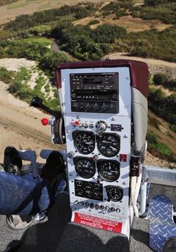 0311bell47_4.jpg