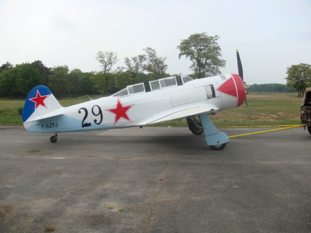 Як-11