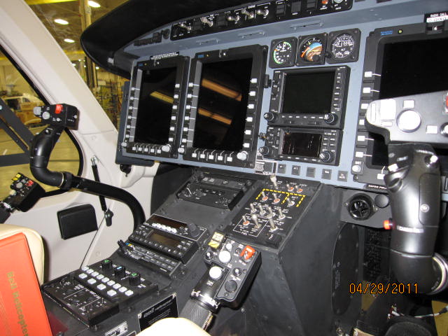 04.28.11 57032 at Inspection _ Avionics Console(35).jpg