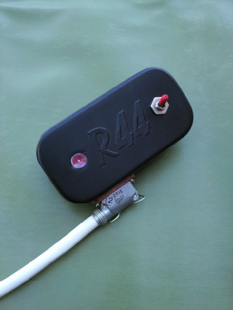 02.jpg (101.07 КБ) 7991 просмотр Пульт управления с сигнальной лампочкой выключения насоса