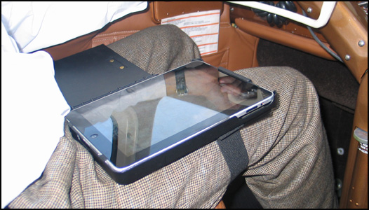 ipad-kneeboard-villa.jpg