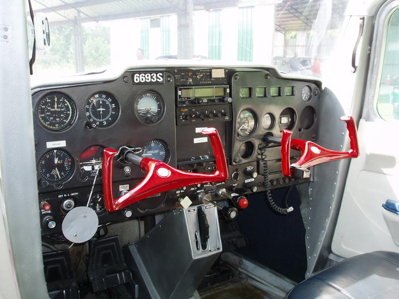 scaled_9f36_800x600_194572-Mike_Moss_Planes_010.jpg