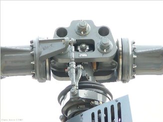 Main Rotor Hub R44 small.jpg