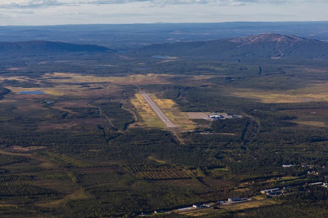 2_EFKT_sm.jpg (153.36 КБ) 10079 просмотров Киттиля (EFKT) с высоты 3000'