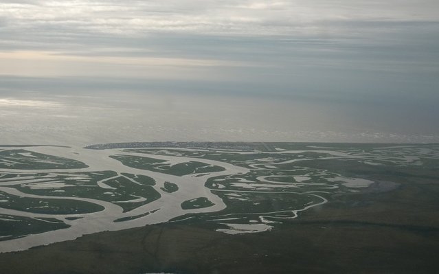 Вот и берег Берингова моря. Уналаклит по курсу.