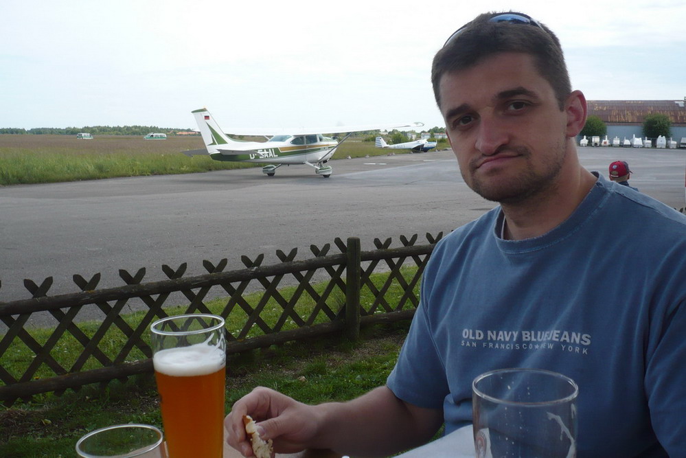 P1040131a.jpg
