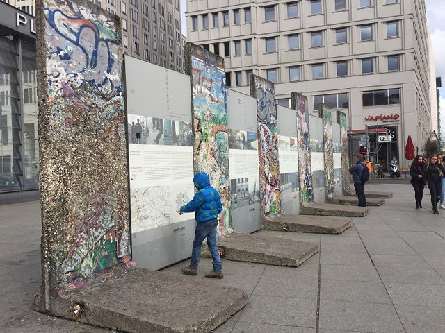 Мемориал Берлинской стены.JPG
