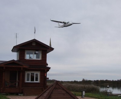 Lodochnik-Volganka-oct 2009.JPG
