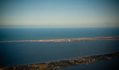 Какая-та военная база недалеко от Насовского центра